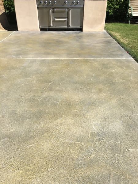 Overlay Stain Pattern